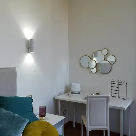 La Camelia Oda ve Kahvaltı Messina